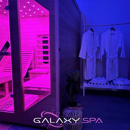 Galaxy Spa - Suite Venus Jacuzzi Et Sauna Privatif Champigneulles Exteriör bild