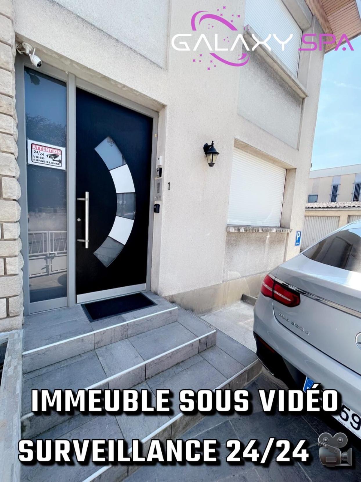 Galaxy Spa - Suite Venus Jacuzzi Et Sauna Privatif Champigneulles Exteriör bild