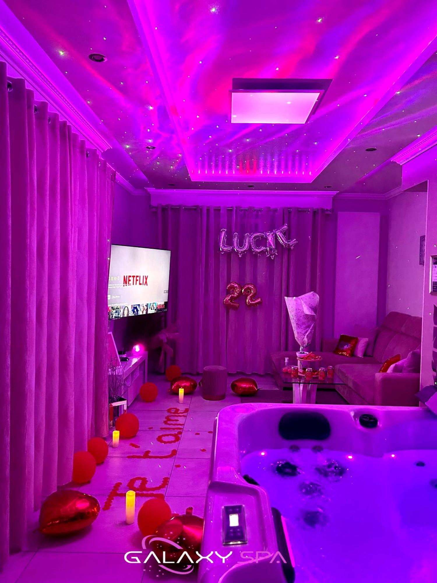 Galaxy Spa - Suite Venus Jacuzzi Et Sauna Privatif Champigneulles Exteriör bild
