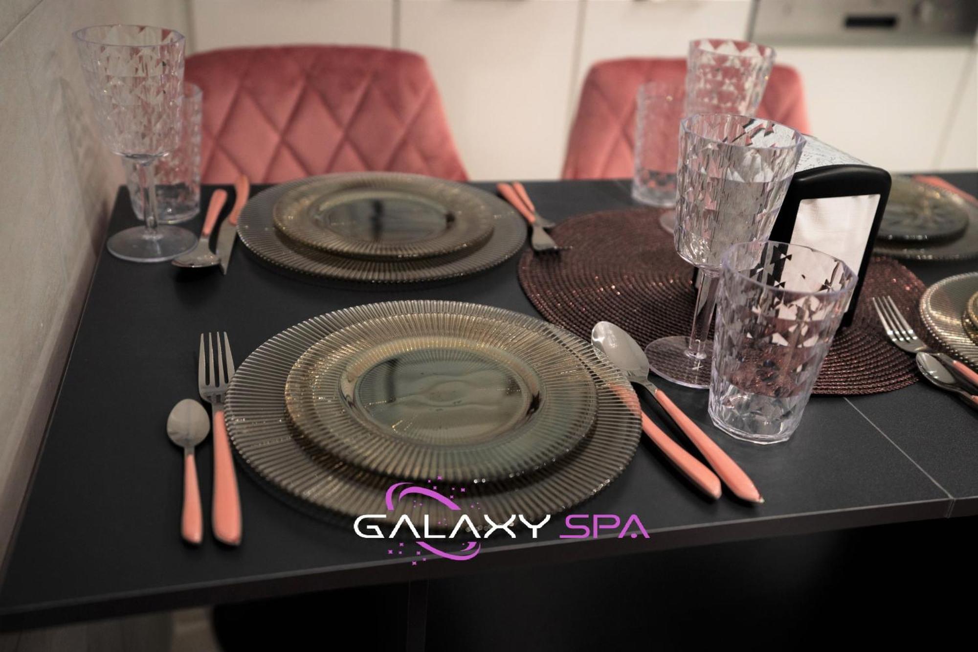 Galaxy Spa - Suite Venus Jacuzzi Et Sauna Privatif Champigneulles Exteriör bild