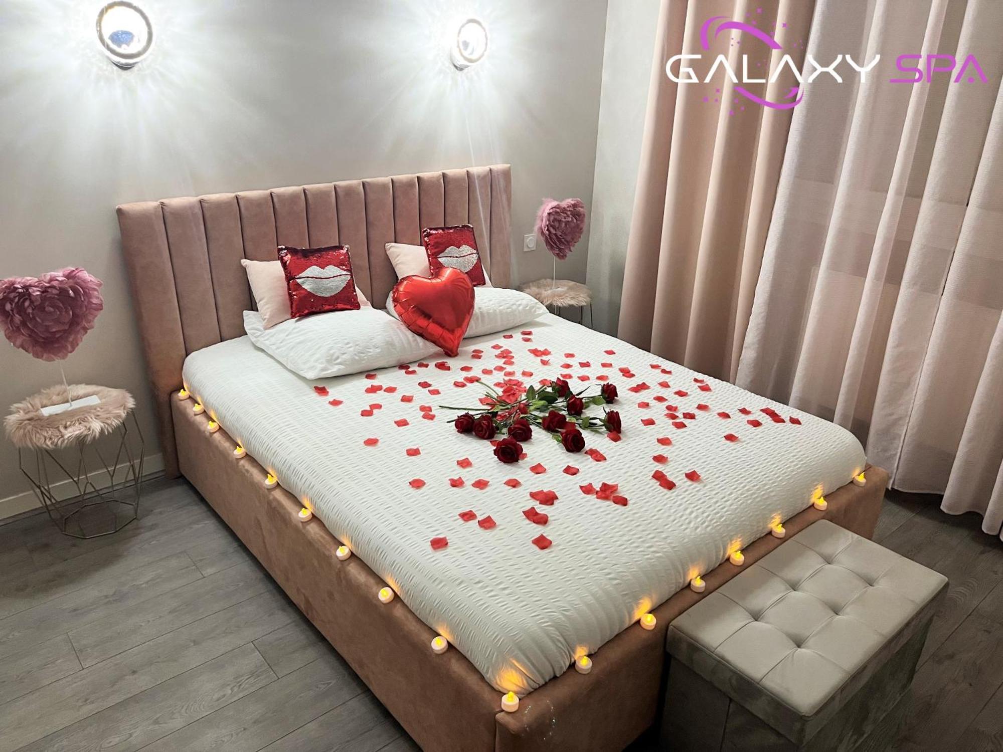 Galaxy Spa - Suite Venus Jacuzzi Et Sauna Privatif Champigneulles Exteriör bild