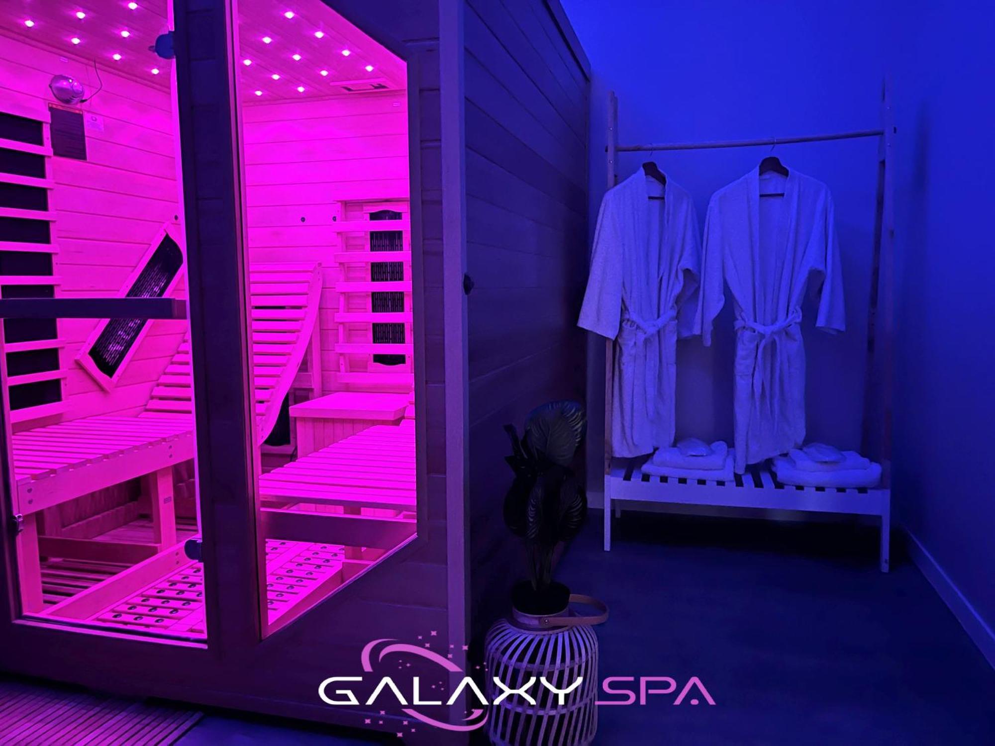 Galaxy Spa - Suite Venus Jacuzzi Et Sauna Privatif Champigneulles Exteriör bild