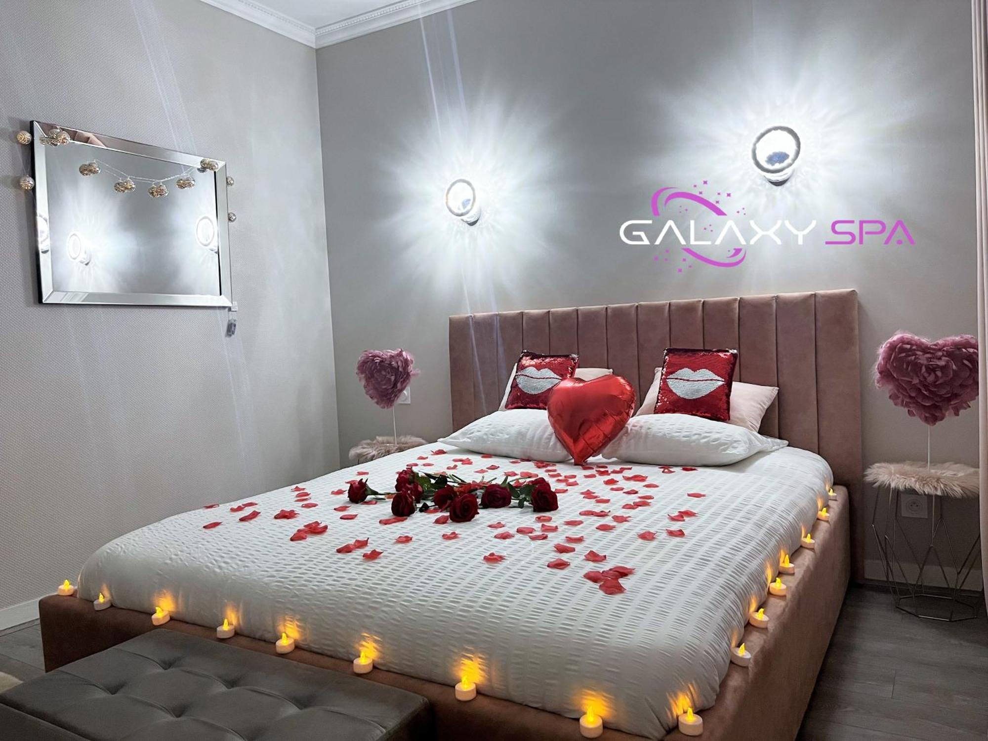 Galaxy Spa - Suite Venus Jacuzzi Et Sauna Privatif Champigneulles Exteriör bild
